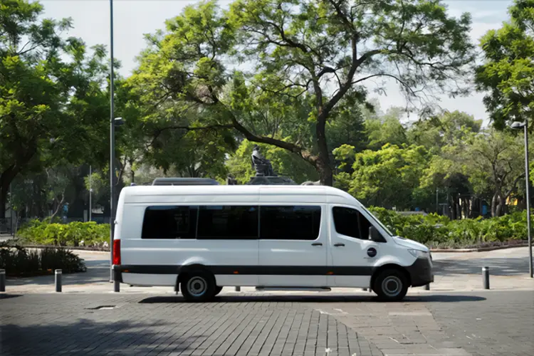 Flota Mobilux Mercedes Benz Sprinter renta en CDMX