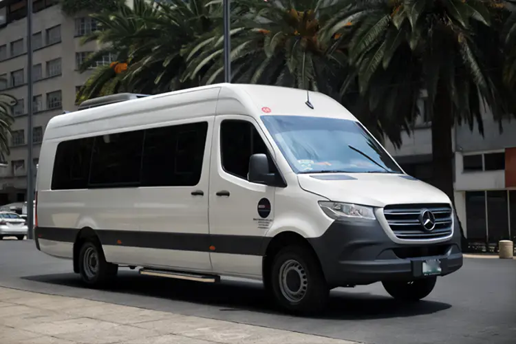Flota Mobilux renta de camionetas con chofer cdmx