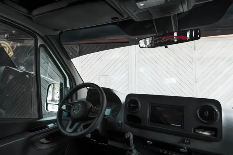 Flota Mobilux Mercedes Benz Sprinter renta en CDMX