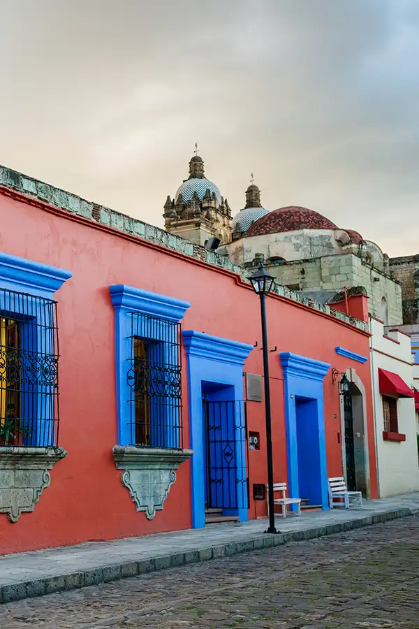 alquiler de camioneta con chofer desde ciudad de Mexico a oxaca a mobilux