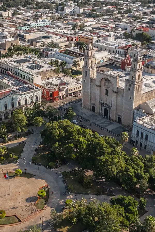 alquiler de camioneta con chofer desde ciudad de Mexico a Merida a mobilux